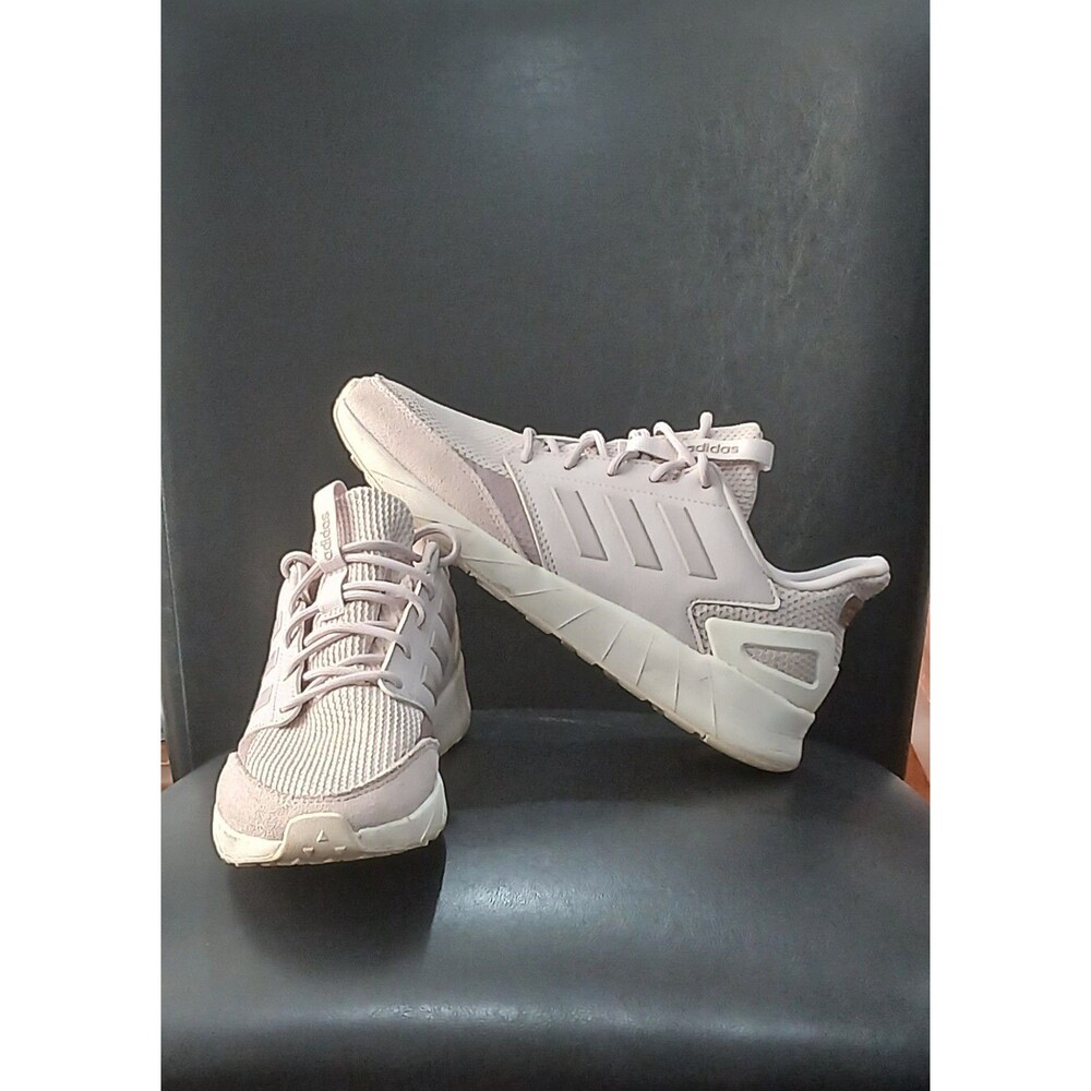 Adidas Cloudfoam Questarstrike X Ice Purple. Women Size 8.5